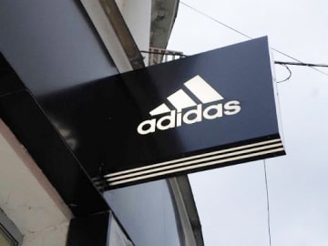 одеждa adidas